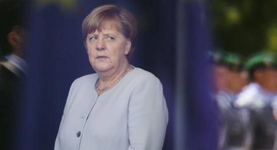 特朗普称德国总理默克尔在非法移民政策错误,欧洲,欧洲网