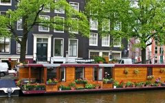 荷兰旅游独特住宿体验：阿姆斯特丹船屋holland
