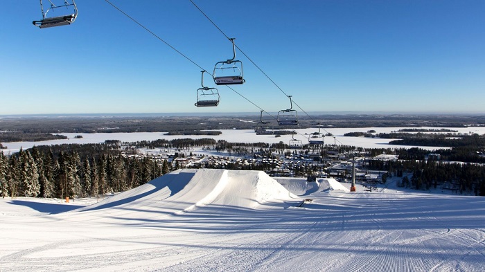 芬兰旅游:塔赫库滑雪度假村TAHKO SKIRESORT-邻近库奥皮奥KUOPIO,欧洲