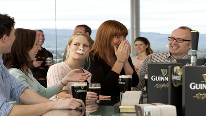 爱尔兰健力士黑啤展览馆Guinness Storehouse-重力酒吧Gravity Bar,欧洲