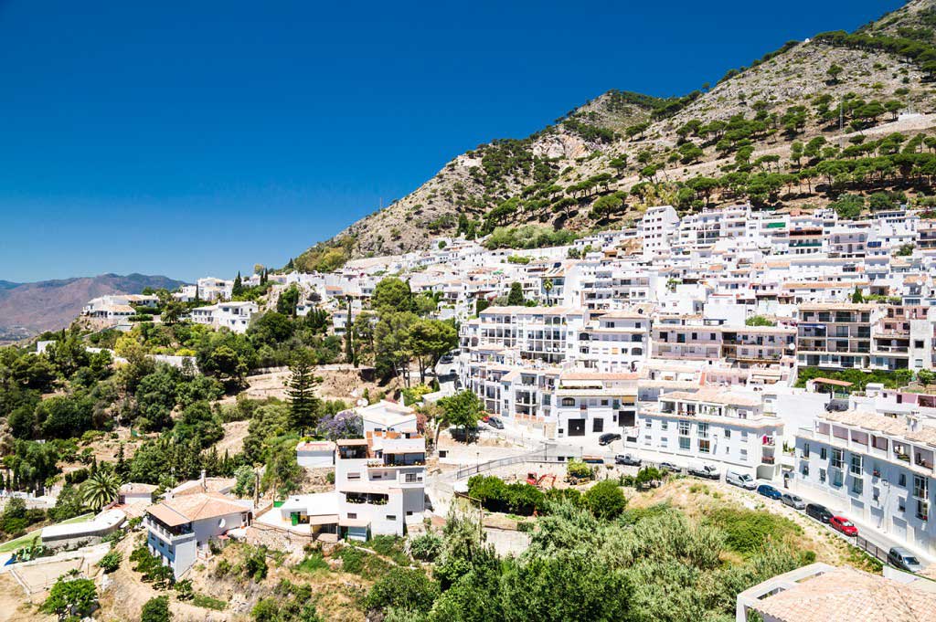 西班牙最美白色小镇:安达卢西亚马拉加省的米哈斯（Mijas）小镇,欧洲