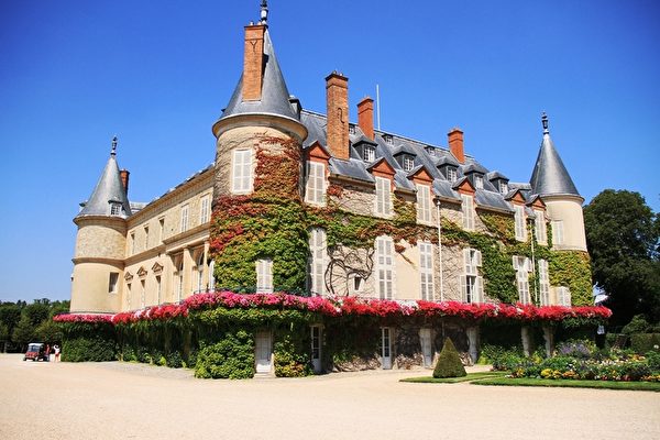 法国巴黎朗布依埃城堡Château de Rambouillet:十四世纪的法国古堡,欧洲,欧洲网