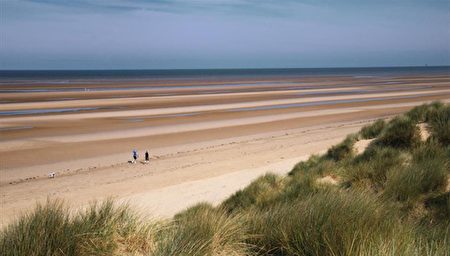英国兰开夏郡Lancashire旅游：拥有众多巨大沙丘的福姆比Formby海滩,欧洲,欧洲网