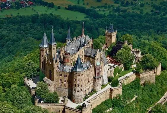 霍亨索伦城堡Burg Hohenzollern-德国南部最著名的普鲁士王朝城堡,欧洲,欧洲网