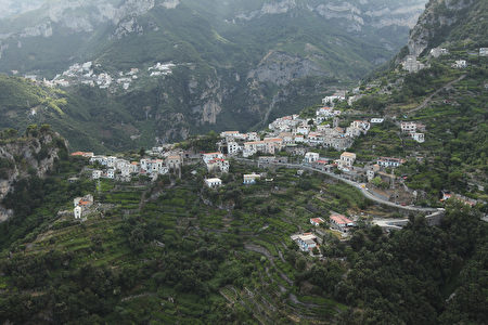 意大利阿玛尔菲悬崖海岸AmalfiCoast:世界最美悬崖海岸-阿玛尔菲,欧洲,欧洲网