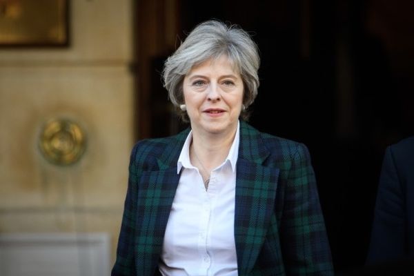 英国首相特雷莎·梅触发里斯本条约第50条脱欧,欧洲