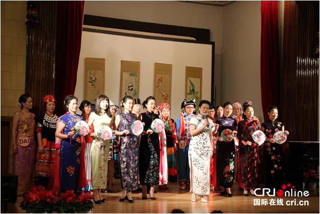 中国驻波兰大使夫人夏纪慧在大使馆庆祝国际妇女节,欧洲