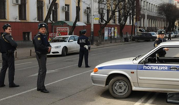 俄罗斯顿河畔罗斯托夫市一所学校附近发生爆炸 1人受伤,欧洲,欧洲网